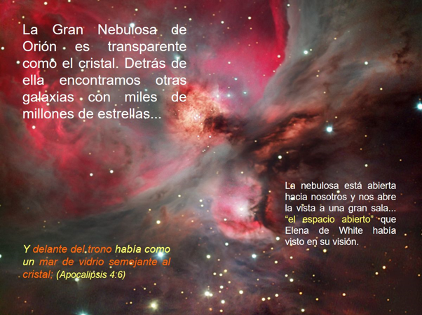 Imagen de una nebulosa con un vibrante fondo de color rojo y rosa, con &aacute;reas que parecen estar iluminadas desde dentro, dispersando una luz estelar que sugiere la imagen de un mar de vidrio mencionado en Apocalipsis 4:6. Textos en la imagen hacen referencia a la visi&oacute;n y la transparencia cristalina, compar&aacute;ndola con observaciones b&iacute;blicas y astron&oacute;micas.