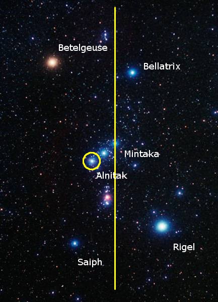 Fotograf&iacute;a de una regi&oacute;n del cosmos mostrando estrellas brillantes y sus nombres cient&iacute;ficos. Estrellas como Betelgeuse, Rigel, y Bellatrix son visibles junto a otras estrellas menores en un fondo estrellado.